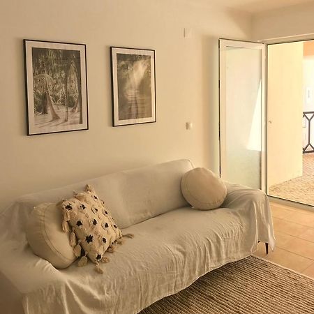 Accommodation In Sesimbra - Two Double Bedroom Екстериор снимка