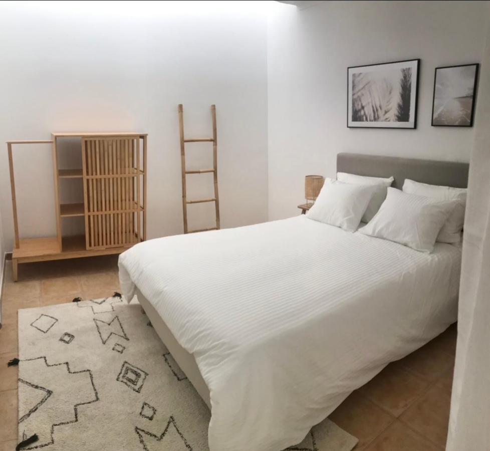 Accommodation In Sesimbra - Two Double Bedroom Екстериор снимка