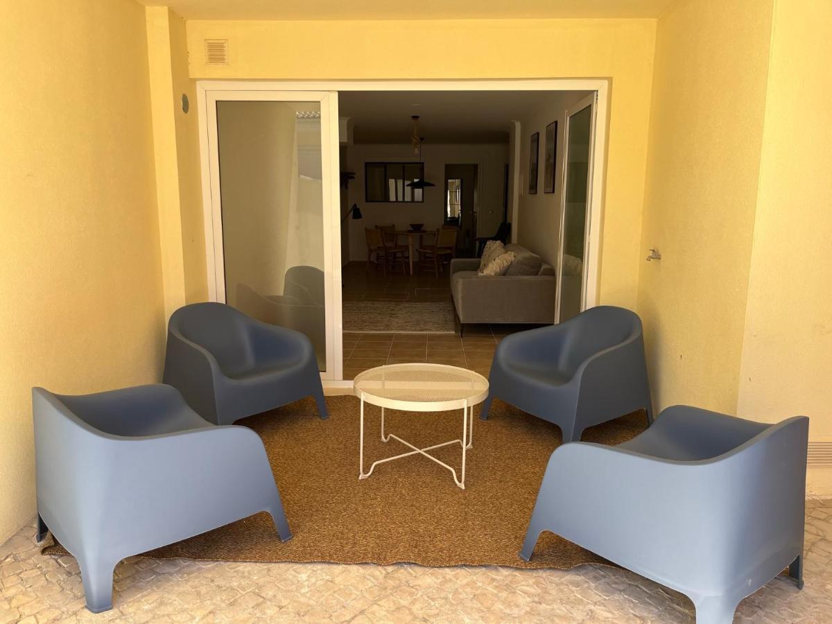 Accommodation In Sesimbra - Two Double Bedroom Екстериор снимка